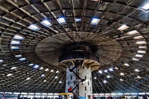 CNN написав про покинутий автобусний парк у Києві