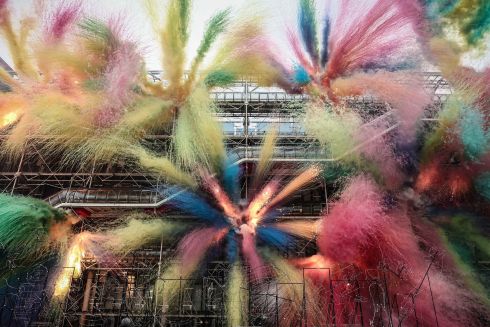 Центр Помпіду влаштував прощальний феєрверк на фасаді перед реновацією