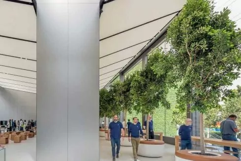 Бюро Foster + Partners зобов'язалось будувати вуглецево-нейтральні будівлі