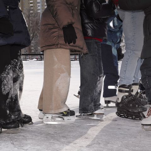 Найбільша ковзанка країни: фоторепортаж із Льодового стадіону в Києві