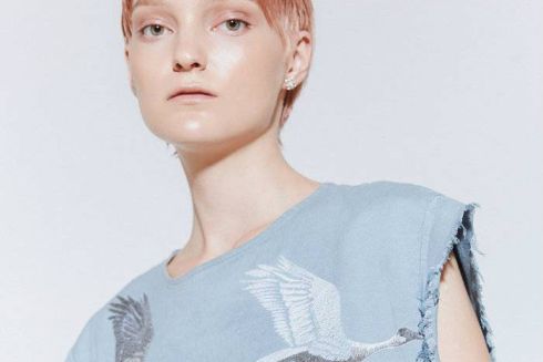 Український дизайнер створив колекцію одягу з радянськими багатоповерхівками і «Батьківщиною-матір'ю»