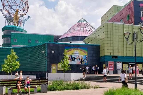 У Києві вдруге виставили на продаж ТРЦ &laquo;Дивосвіт&raquo; на Оболоні