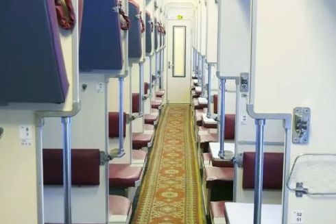 &laquo;Укрзалізниця&raquo; уберет ковры в поездах &laquo;Интерсити&raquo;