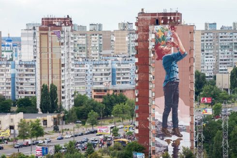 На Троєщині демонтують ринок: фото