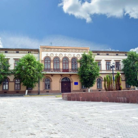 В Ивано-Франковске собираются реставрировать здание XIX века. Для этого объявили архитектурный конкурс