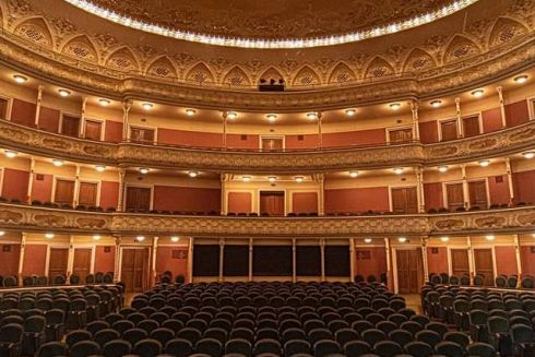 Театр ім. Франка планує продавати квитки на вистави через застосунок "Дія"