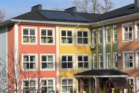 На даху школи у Ворзелі встановили сонячну станцію