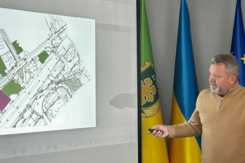 У Бучі реконструюють Вокзальну площу за допомогою 3D-принтера