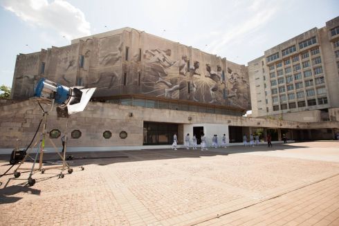 BMW сняли рекламу нового автомобиля в Киеве