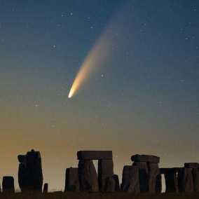 Наступна зустріч через 6 тисячоліть – у липні над Землею видно найяскравішу комету