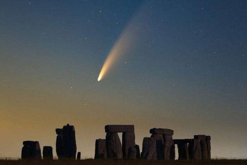 Следующая встреча через 6 тысячелетий – в июле над Землей видно самую яркую комету