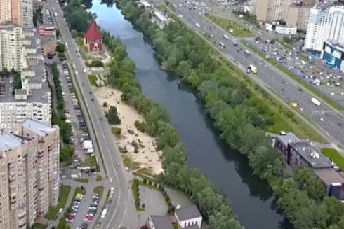 У громади Києва відібрали ділянку біля озера Срібний Кіл вартістю 20 млн грн