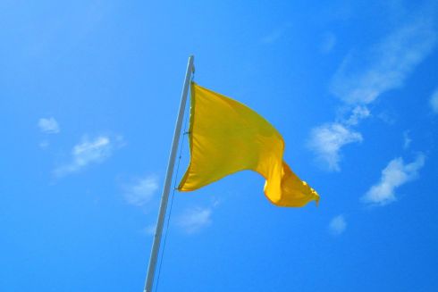 Через дощ на кількох пляжах заборонили купатися – список