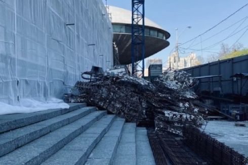 Активісти просять захистити &ldquo;Тарілку&rdquo;, впритул до якої зводять ТРЦ Ocean Mall