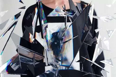 Находка для Instagram: что такое диджитал одежда и как она работает