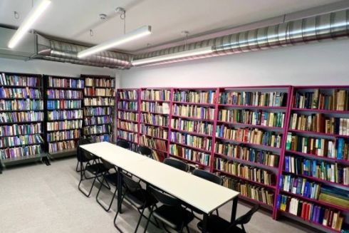 У Львові відкрили бібліотеку ProFashion із швейним коворкінгом і фотостудією