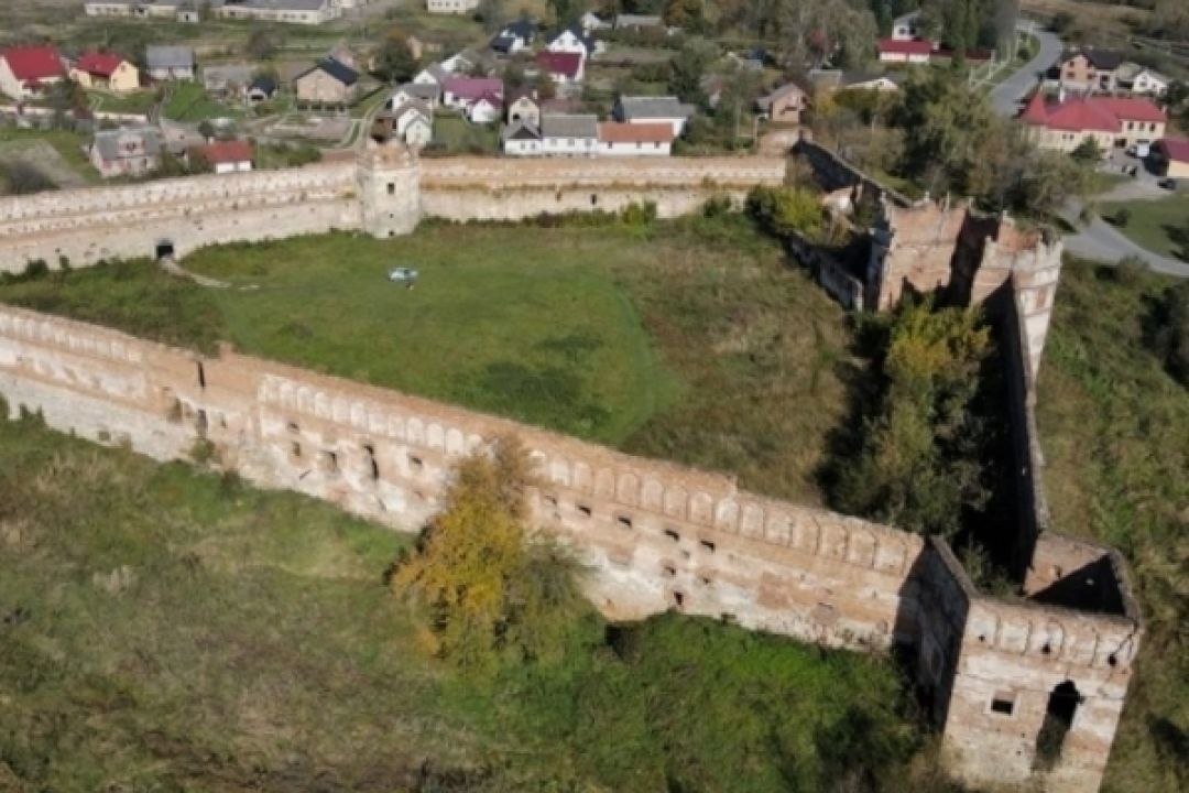 Во Львовской области замок 17 века вернули в собственность государства