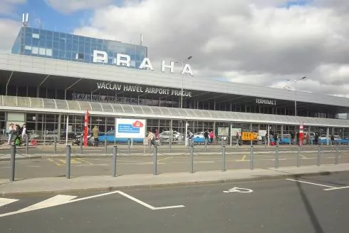 Аеропорт Праги визнали найкращим у Європі на Routes Europe 2026 Awards