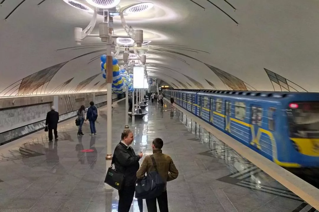Станция метро &laquo;Теремки&raquo; перестала принимать жетоны