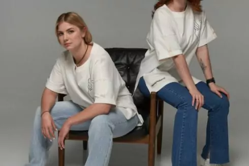 Бренд L&uacute;na і &ldquo;Госпітальєри&rdquo; випустили благодійні футболки, щоб зібрати мільйон для парамедиків