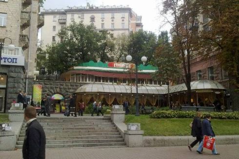 На Хрещатику планують побудувати 4-поверховий ТРЦ