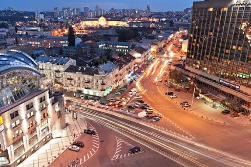 Площу Перемоги реконструюватимуть до 2024 року. Що там планують зробити