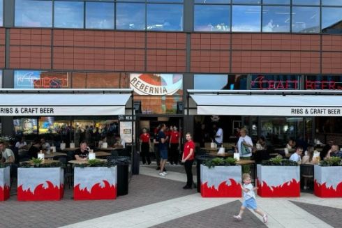 Український заклад &ldquo;Реберня&rdquo; відкрили у польському Лодзі