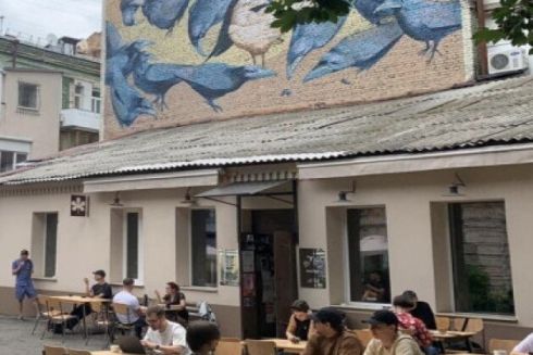 "Дворик з воронами" на Рейтерській не забудовуватимуть