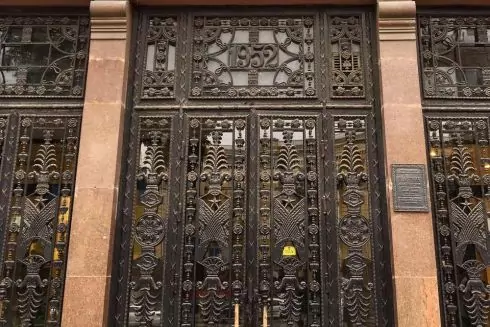 На Крещатике открывается магазин украинских брендов Всі Свої