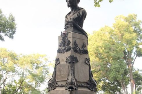 В Одесі знесуть пам'ятник Пушкіну — голова ОВА