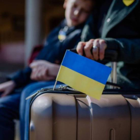 Для українських вимушених мігрантів та ВПО створили інформаційну платформу “Україна — це Дім”