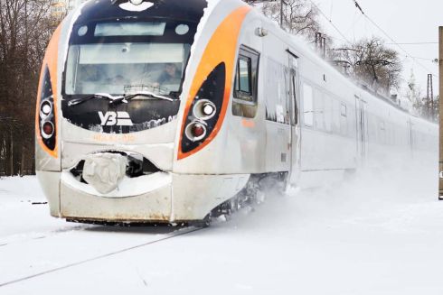 «Укрзалізниця» планирует запустить Wi-Fi во всех пассажирских поездах