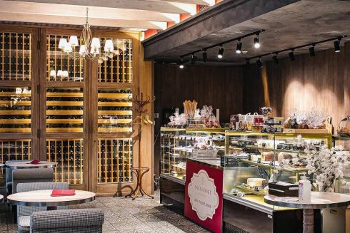 У центрі Києва відкрився новий ресторан мультинаціональної кухні Saxagansky Restaurant