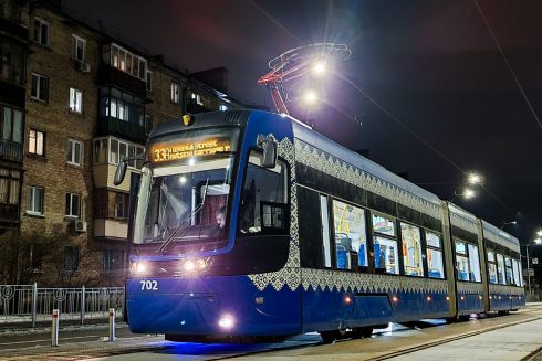 Реконструкцію трамвайних колій на ДВРЗ не завершать у 2023 році – Дептранс КМДА