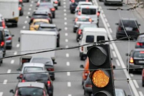 Уряд вніс зміни до правил дорожнього руху: що потрібно знати