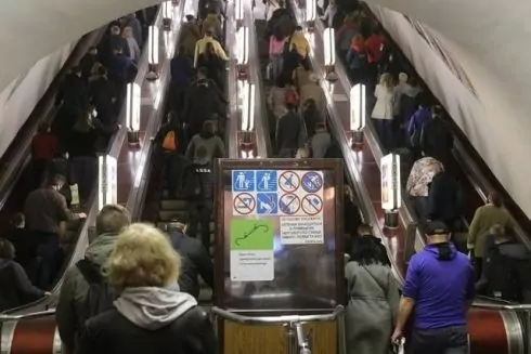 В киевском метро будут ограничивать количество пассажиров во время локдауна