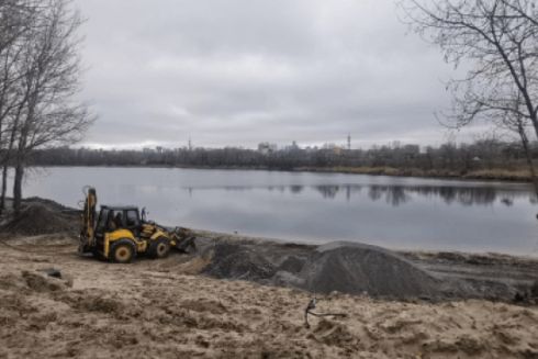Берег Йорданського озера на Оболоні не будуть бетонувати: що зроблять натомість