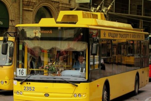 Транспорт у Києві під час тривог можуть зупиняти "зонально" – керівник КМВА