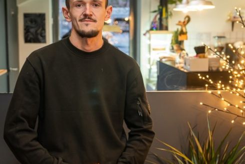 У Запоріжжі з'явилася ветеранська кав’ярня liberty  – її відкрив звільнений з полону нацгвардієць