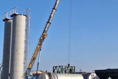 У Макарові демонтували асфальтний завод, що працював без дозвільних документів