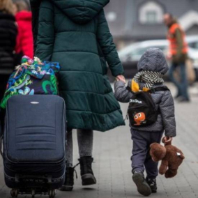 В Україні запустили безкоштовну гарячу лінію юридичної допомоги для ВПО