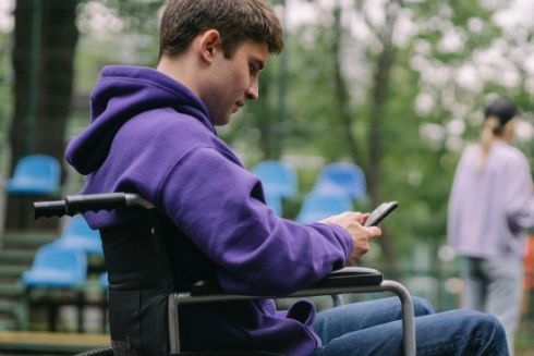 У Києві облаштують безбар'єрний маршрут від ЦНАПу Дарницького району до станцій метро “Дарниця” й “Харківська”