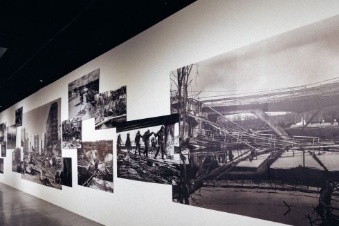 Лавкрафтівські монстри з окопу та святий Грааль України: 9 виставок вересня у Києві