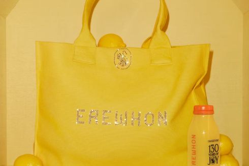 Swarovski випустив сумку з кристалами й органічний сік до 130-річчя бренду