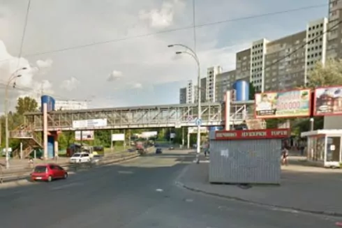 Пішохідний міст на Караваєвих Дачах відремонтують за майже 48 млн гривень