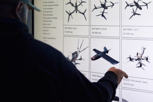 В Україні запустили Brave1 Market, де військові можуть купувати дрони і РЕБ у виробника