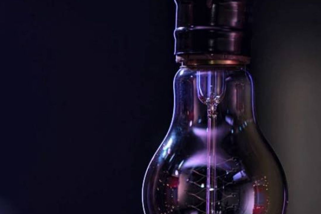 Коли в Україні можуть ввести графіки відключення світла: чотири варіанти