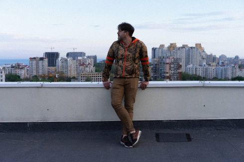 Найкраще за тиждень: Як живуть люди без відпусток та як кияни переїхали в Одесу