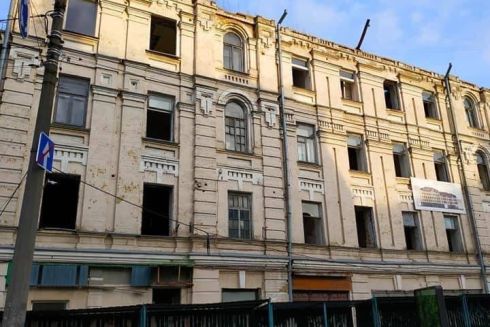 Суд позбавив п'ять історичних будівель на Подолі охоронного статусу. Забудовник планує там ТРЦ