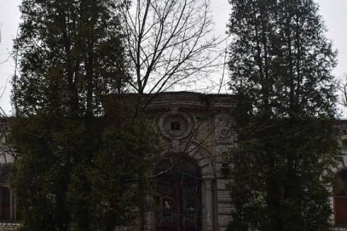 У Києві прокуратура вимагає від забудовника відреставрувати напівзруйновану будівлю XIX століття